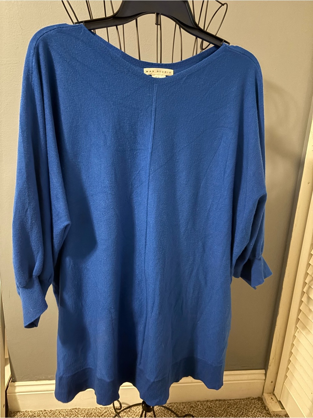 Max Studio Blue Boatneck Dolman Sleeve Pullover